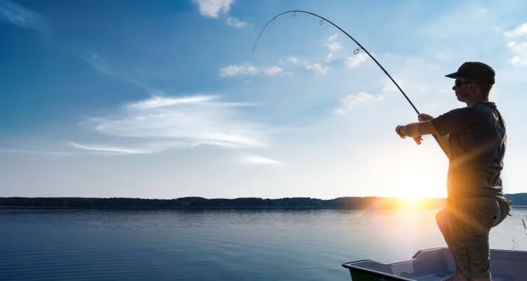 Tips Memancing di Laut: Teknik, Spot, dan Etika Pemancing