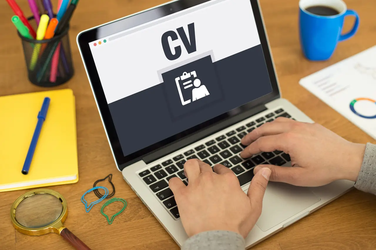 10 Contoh CV Formal dan Kreatif untuk Lamaran Kerja yang Menarik HRD 10 Contoh CV Formal dan Kreatif untuk Lamaran Kerja yang Menarik HRD