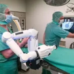 Robot Bedah Canggih Mulai Digunakan di Rumah Sakit Indonesia